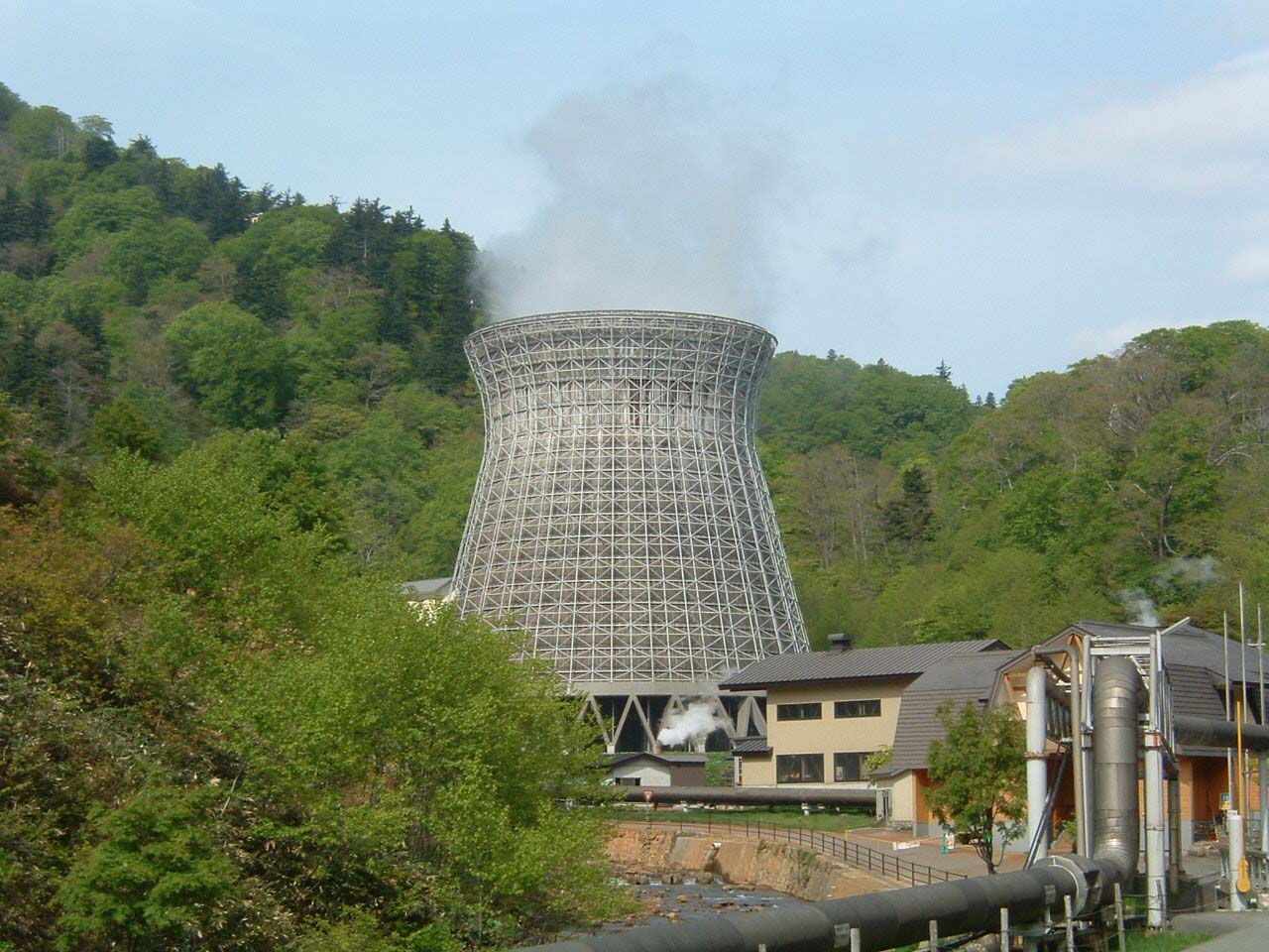 松川地熱発電所